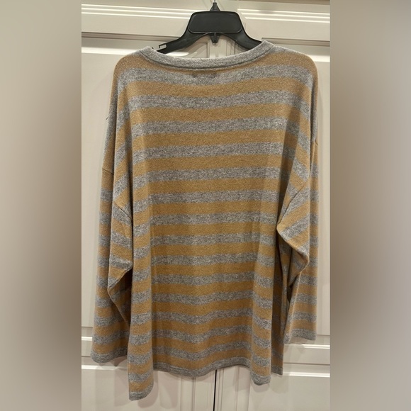 Sutton Studio NWT 1X 100% Cashmere Sweater Women’s - Picture 5 of 5
